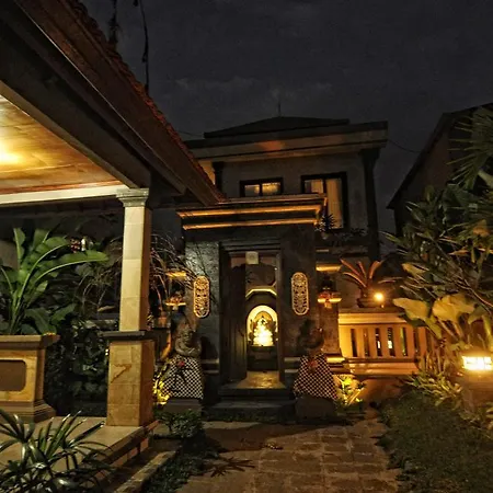 Leo Villa